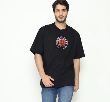 Spyderbilt Kaos lengan pendek Pria Chromium Oversize Men Tee Planet Surf