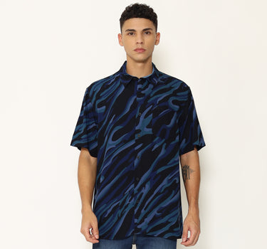 Voxfly Kemeja Lengan Pendek Pria Deep Planet Surf