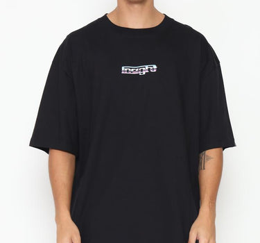 Insight Kaos lengan pendek Pria Untied Oversize Men Tee Planet Surf
